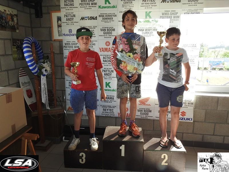 podium (37)-lill